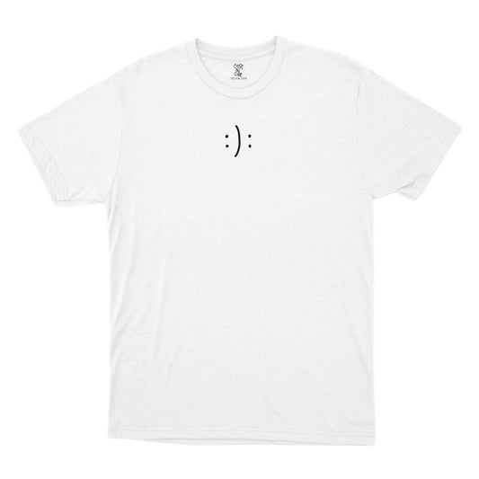 :): - T-Shirt