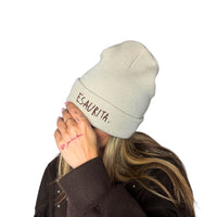 Esaurita. - Cuffia Ricamata