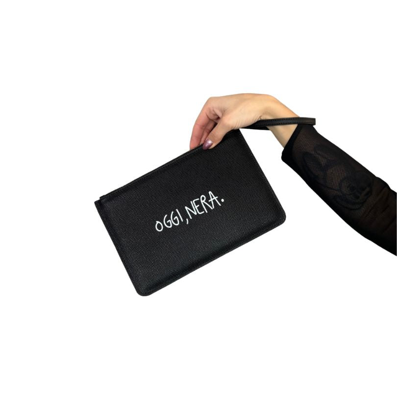 Oggi, Nera. - Pochette Ecopelle Saffiano