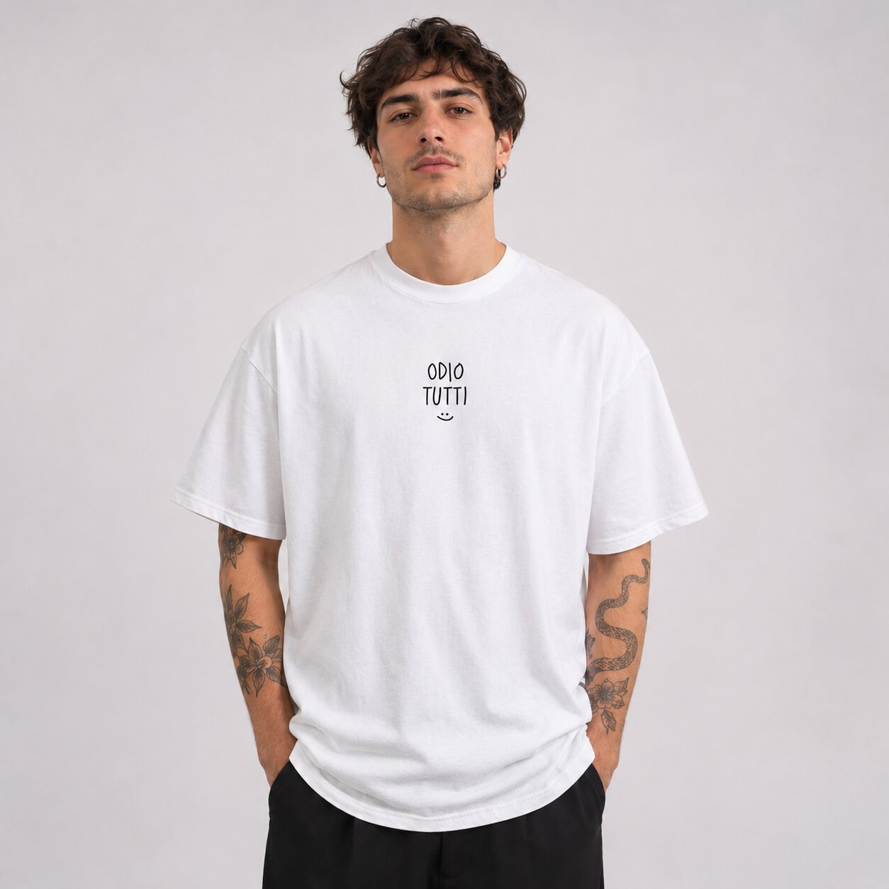 Odio Tutti :) - T-Shirt